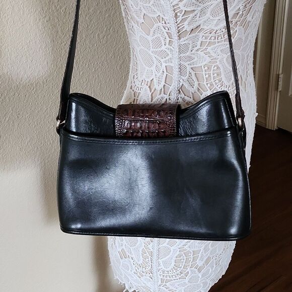 Brighton Black and Brown Shoulder Bag - Picture 4 of 14